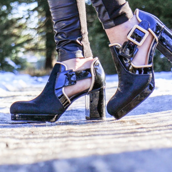 Clarks Shoes - Clarks Orla Kiely- Orla Dilly Black Calf Hair